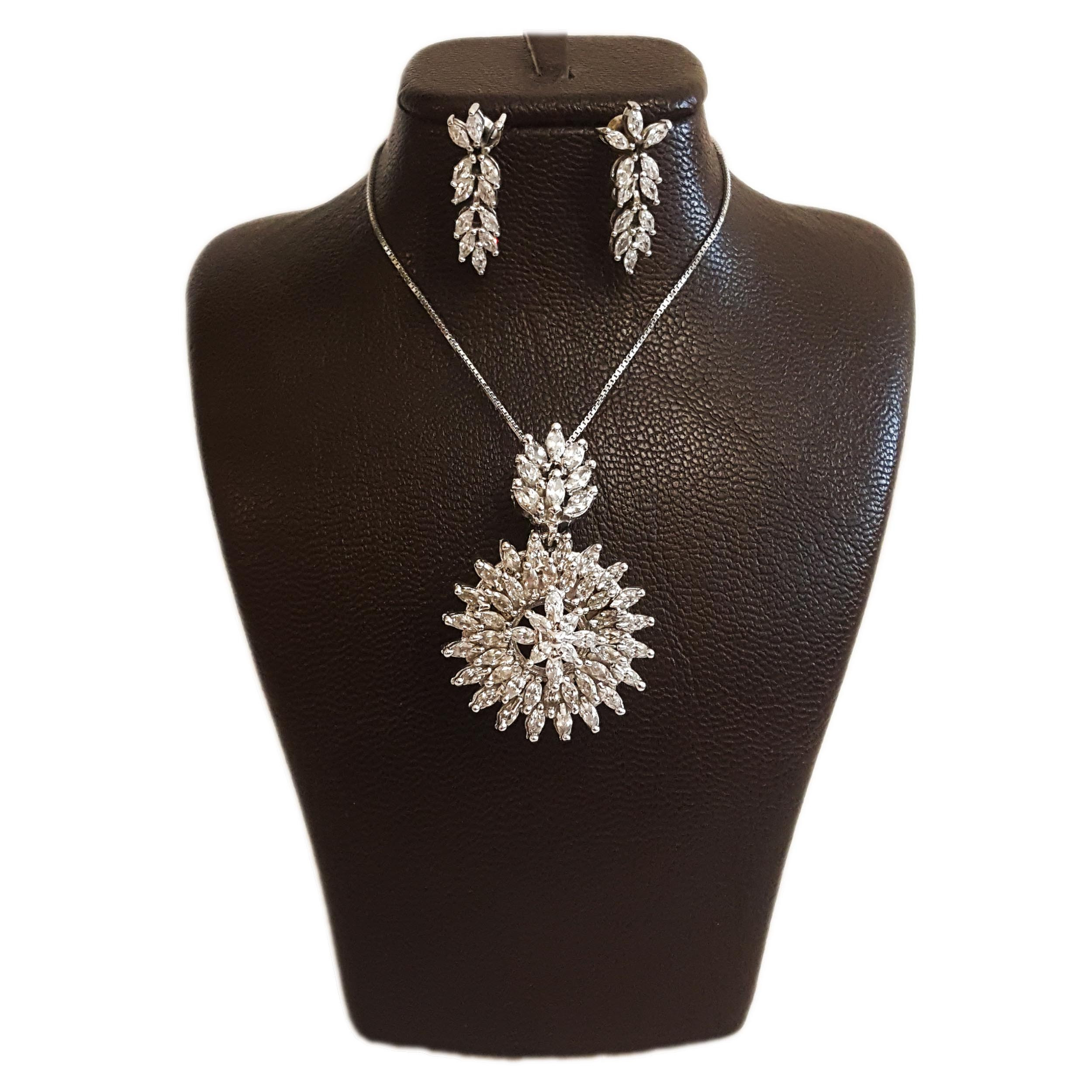 نیم ست نقره زنانه مدل AMT_N075 نیم ست نقره زنانه مدل AMT_N075