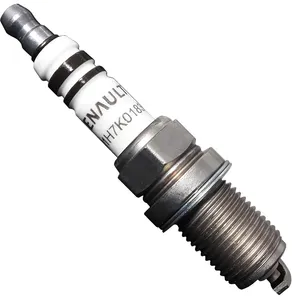 شمع خودرو ایساکو مدل 1040300499 پایه کوتاه مناسب برای پژو و پراید بسته 4 عددی