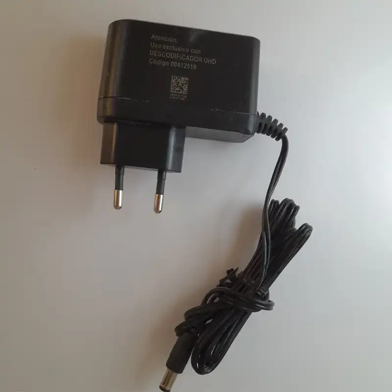 چراغ خواب رومیزی مدل تدی روی ماه