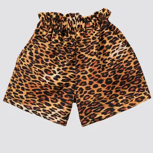 شلوارک زنانه مدل جیب دار