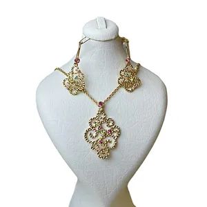 نیم ست زنانه کلیو مدل گل گندم