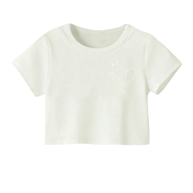 کراپ‌ تی‌شرت آستین کوتاه زنانه مدل قلب خطی