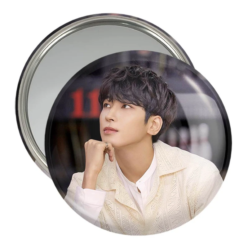 آینه جیبی خندالو مدل ونوو گروه سونتین Seventeen  کد 21647