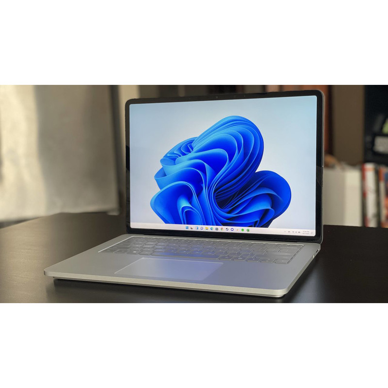 لپ تاپ 14.4 اینچی مایکروسافت مدل Surface Laptop Studio-i7 11370H-32GB LPDDR4X-1TB SSD-RTXA2000-Touch-W