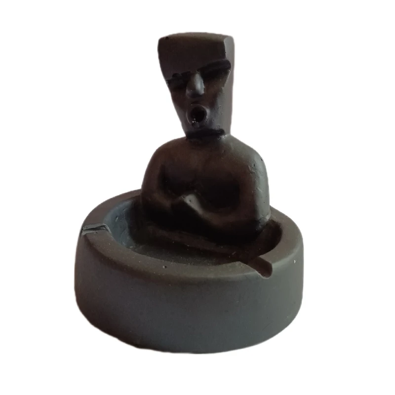 زیرسیگاری مدل آدمک