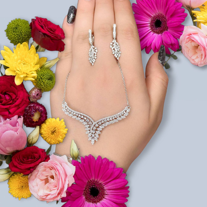 نیم ست نقره زنانه مدل الماس کد NSH-098