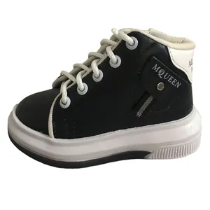 نیم بوت پسرانه مدل B L K 102