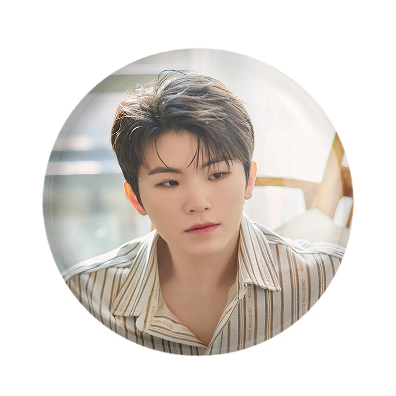 مگنت خندالو مدل ووزی گروه سونتین Seventeen  کد 21497