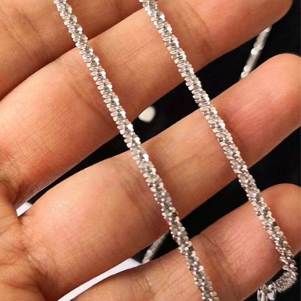 پابند نقره زنانه مدل خاویاری