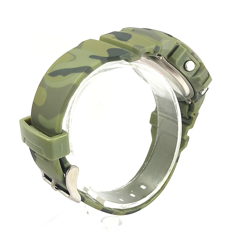 ساعت مچی دیجیتال کیو اند کیو مدل M153J008Y ساعت مچی دیجیتال کیو اند کیو مدل M153J008Y