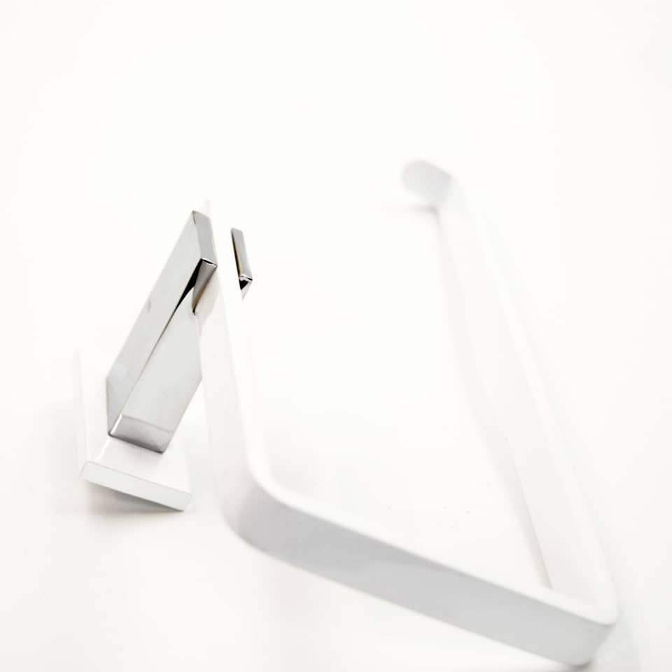 پایه رول دستمال کاغذی مدل zeus 004