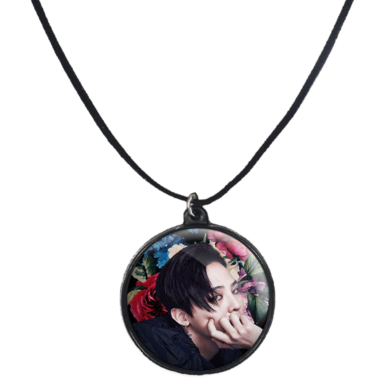 گردنبند پرمانه طرح گروه موسیقی BIG BANG کد pmb.15179 مدل دو طرفه