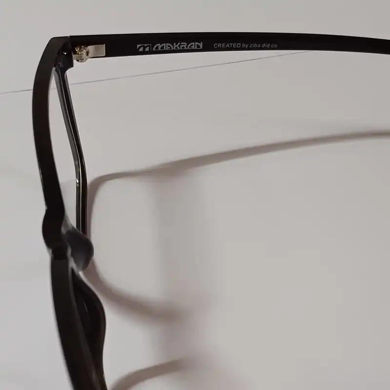 فریم عینک طبی مکران مدل  9017 c2
