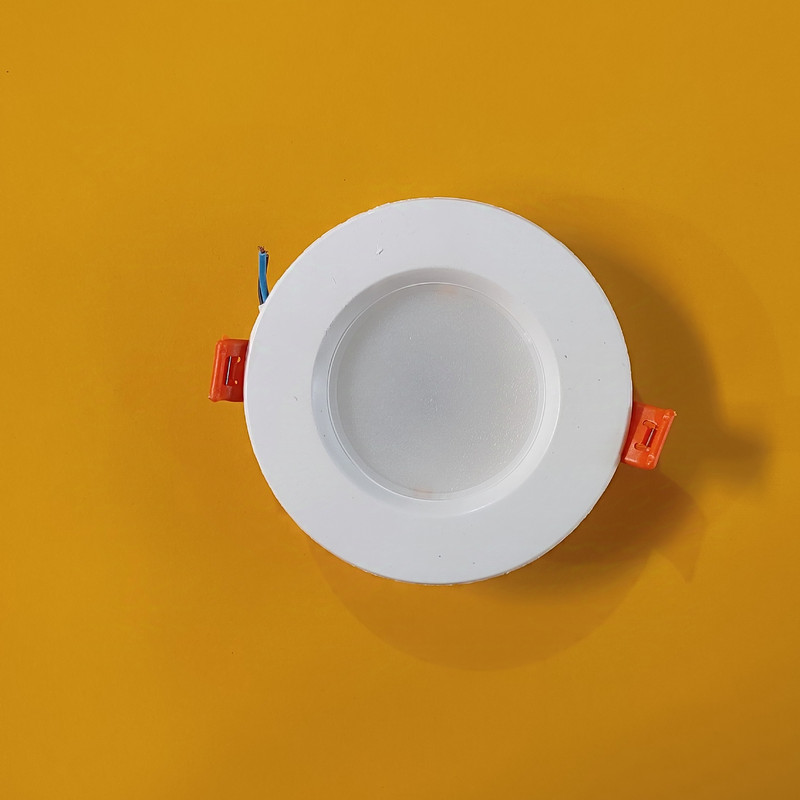 هالوژن 7 وات مدل توکار بسته 12 عددی