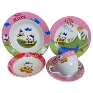 سرویس غذاخوری کودک 5 پارچه آفر طرح Hello kitty کد 1616