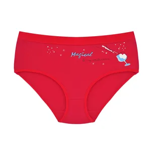 شورت زنانه مدل کش پهن