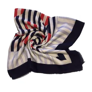 روسری  دخترانه مدل کلاسیک کد 7353248