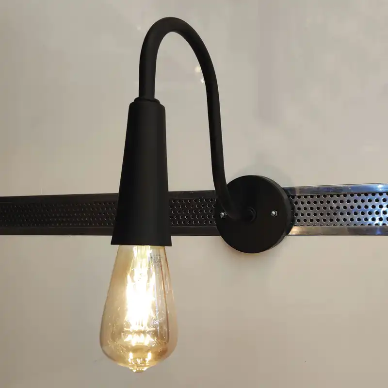 چراغ دیواری مدل DK1