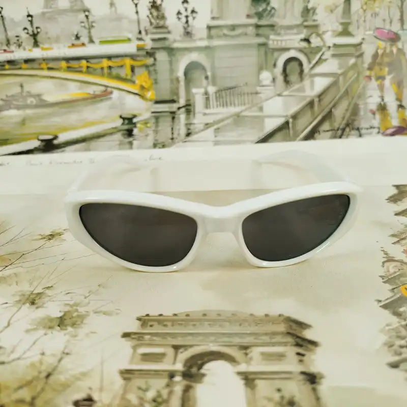 عینک آفتابی بچگانه مدل CH14 کد W