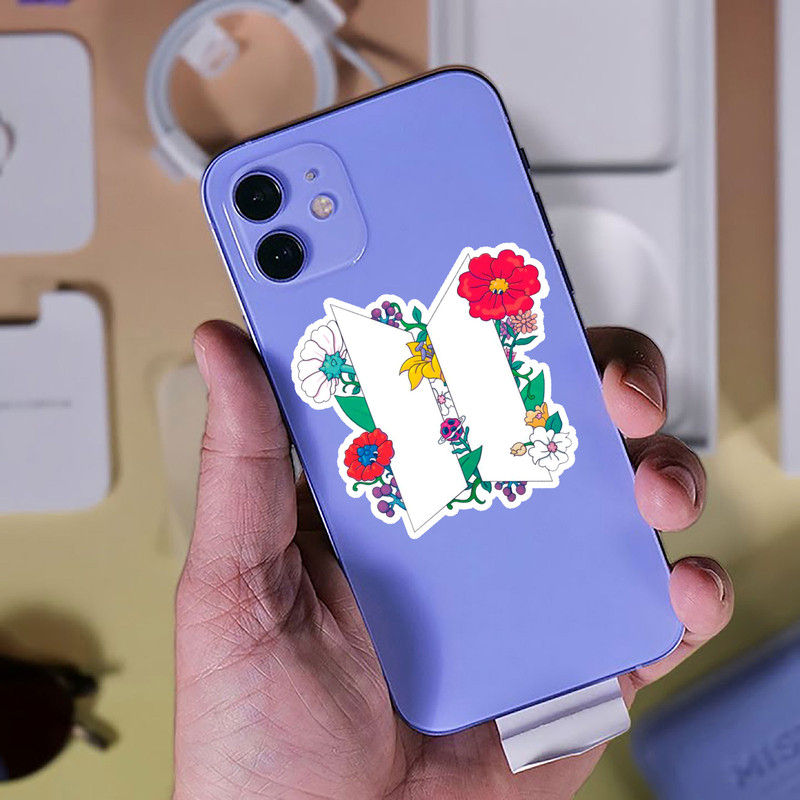 استیکر لپ تاپ پیکسل میکسل مدل BTS گل دار 1
