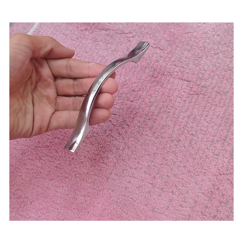 دستگیره کابینت و کمد مدل SDN96 بسته 10 عددی دستگیره کابینت و کمد مدل SDN96 بسته 10 عددی