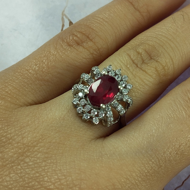 انگشتر نقره زنانه سلین کالا مدل یاقوت سرخ کد 52