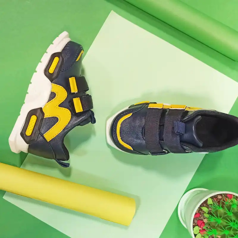 کفش مخصوص پیاده روی مدل PI4