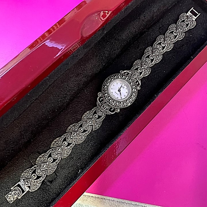 ساعت مچی عقربه ای زنانه اچ اف مدل نقره glsr-2436 ساعت مچی عقربه ای زنانه اچ اف مدل نقره glsr-2436