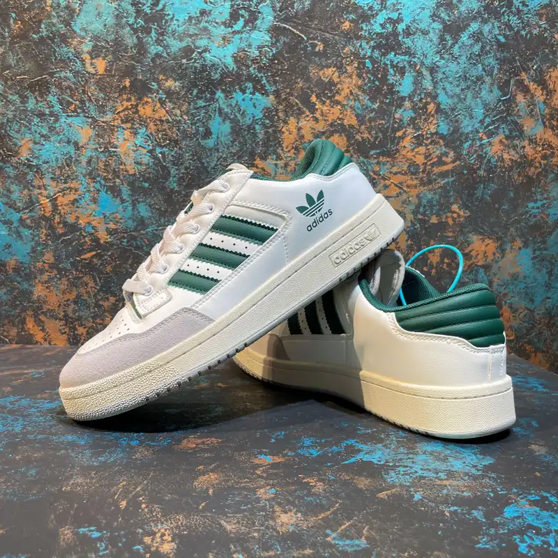 کفش پیاده روی مدل   FORUM LOW WHGR-104050016