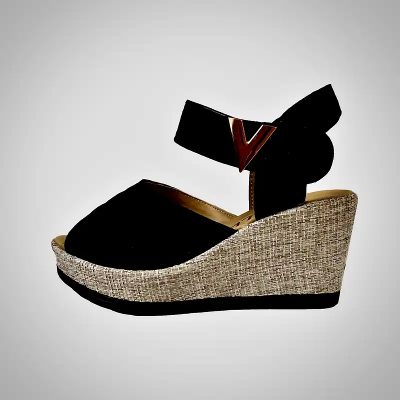 صندل زنانه مدل کنفی V