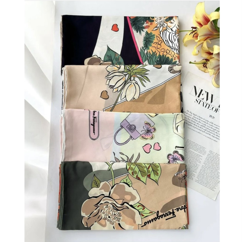 روسری زنانه مدل نخ توییل دست دوز کد 05