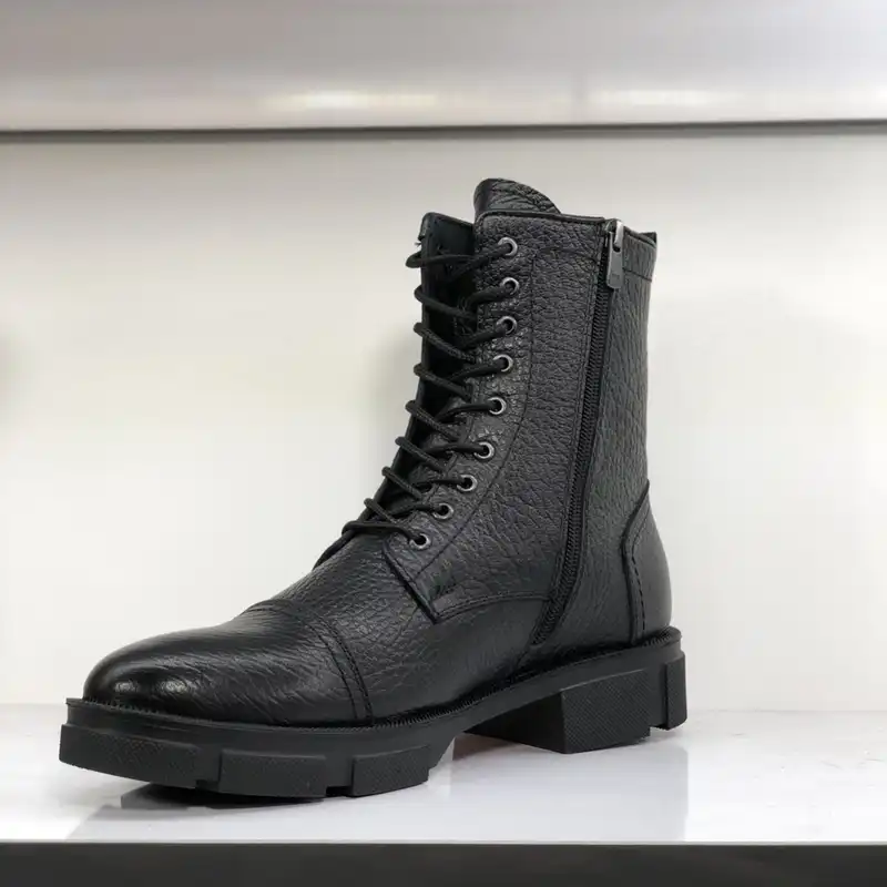 بوت مردانه مدل الویس فلوتر کد 0089mm