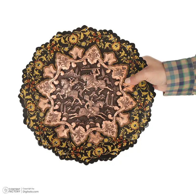 بشقاب دیوارکوب قلمزنی قهرمانی طرح چوگان کد 915