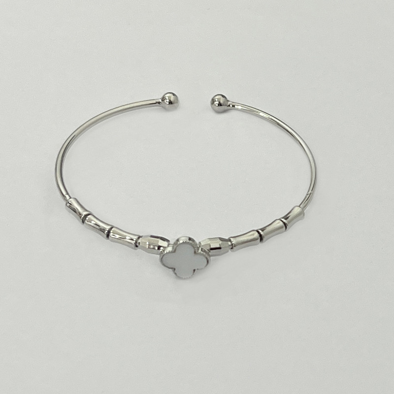 دستبند زنانه مدل m5015