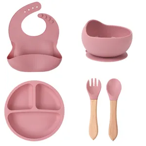 ست ظرف غذا خوری 5 تکه کودک مدل SILICONE
