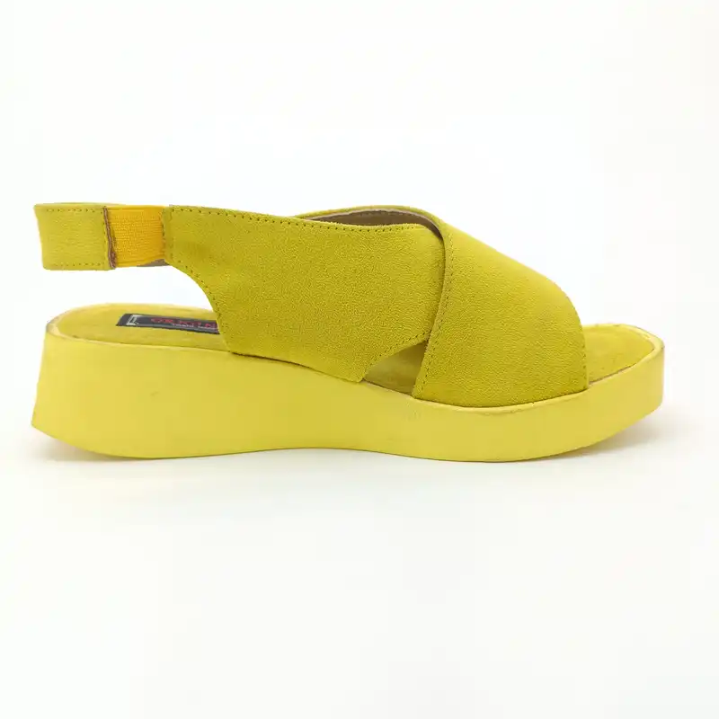 صندل زنانه مدل P 48