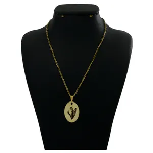 گردنبند نقره زنانه دلی جم مدل نماد گل مه کد D 560