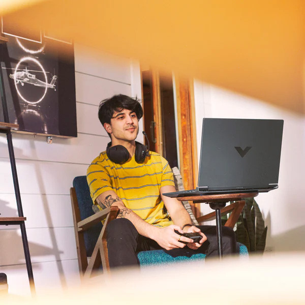 لپ تاپ 15.6 اینچی اچ‌ پی مدل Victus Gaming 15-fa1110nia-i5 13420H-24GB DDR4-256GB SSD-RTX2050-FHD - کاستوم شده