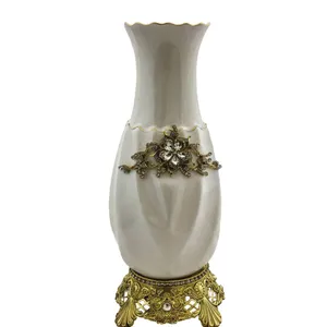 گلدان دکوری کد 01