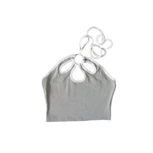 کراپ‌تاپ زنانه مدل دور گردنی سه اشکی