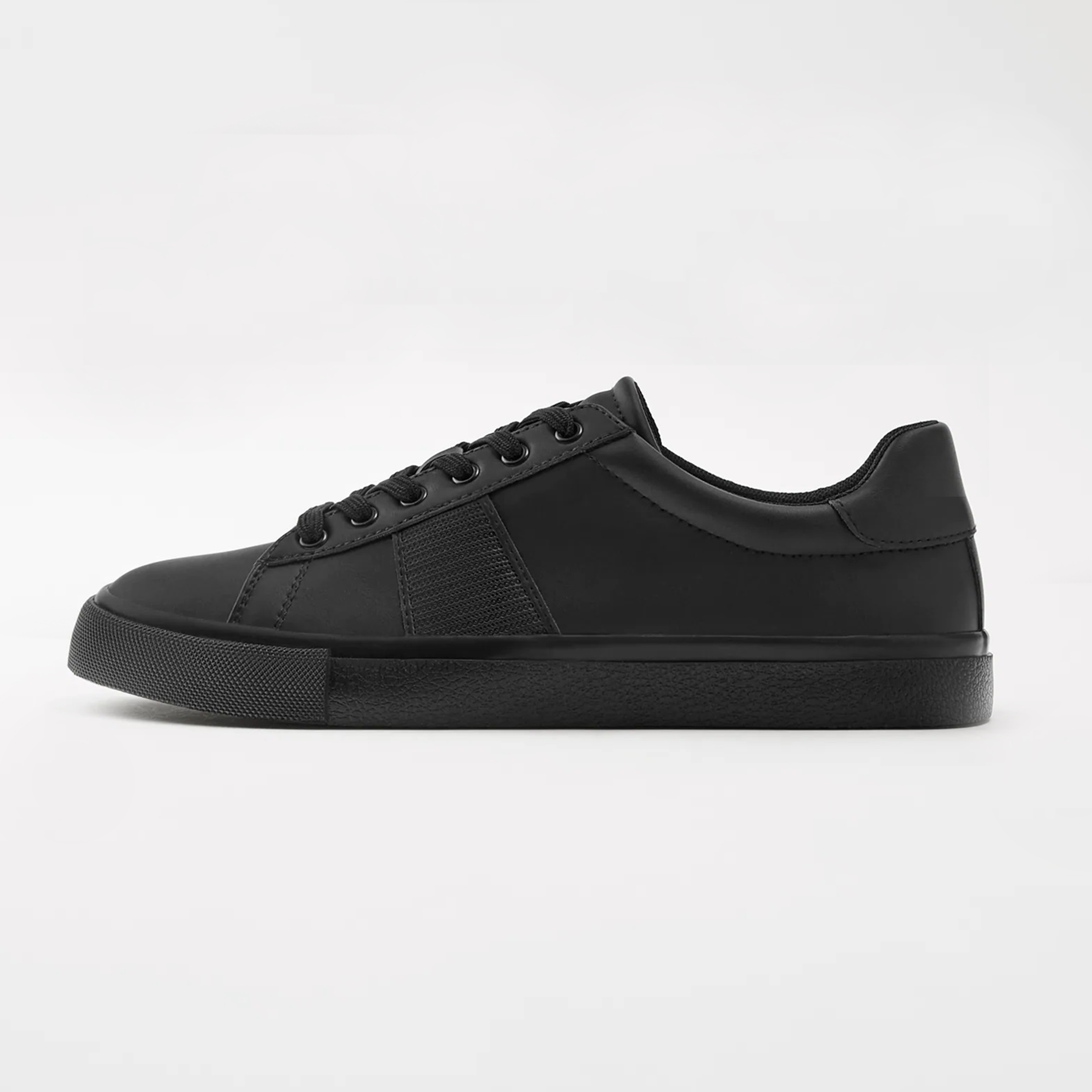 کفش روزمره مردانه زارا مدل MONOCHROME SIDE STRIPE DETAIL - 2300720