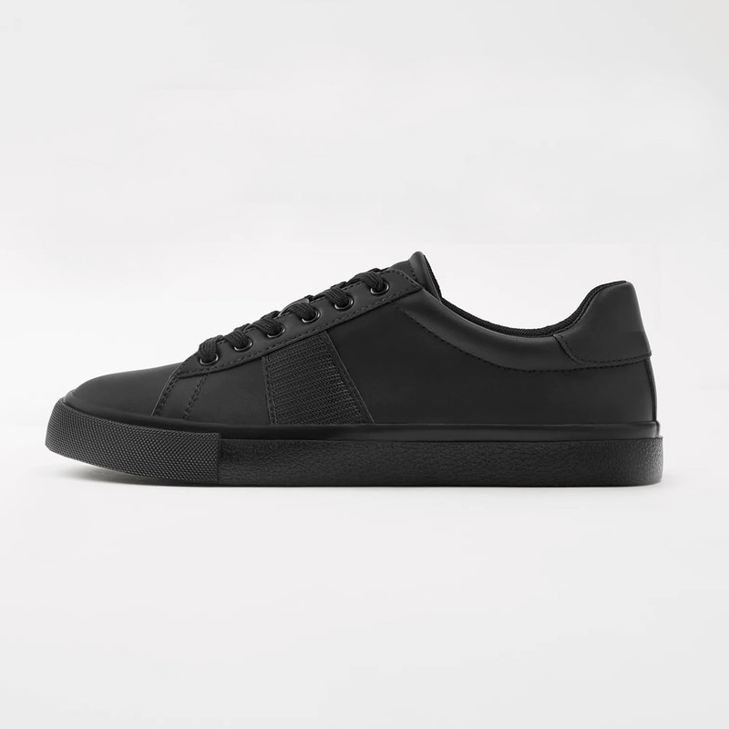 کفش روزمره مردانه زارا مدل  MONOCHROME SIDE STRIPE DETAIL - 2300720