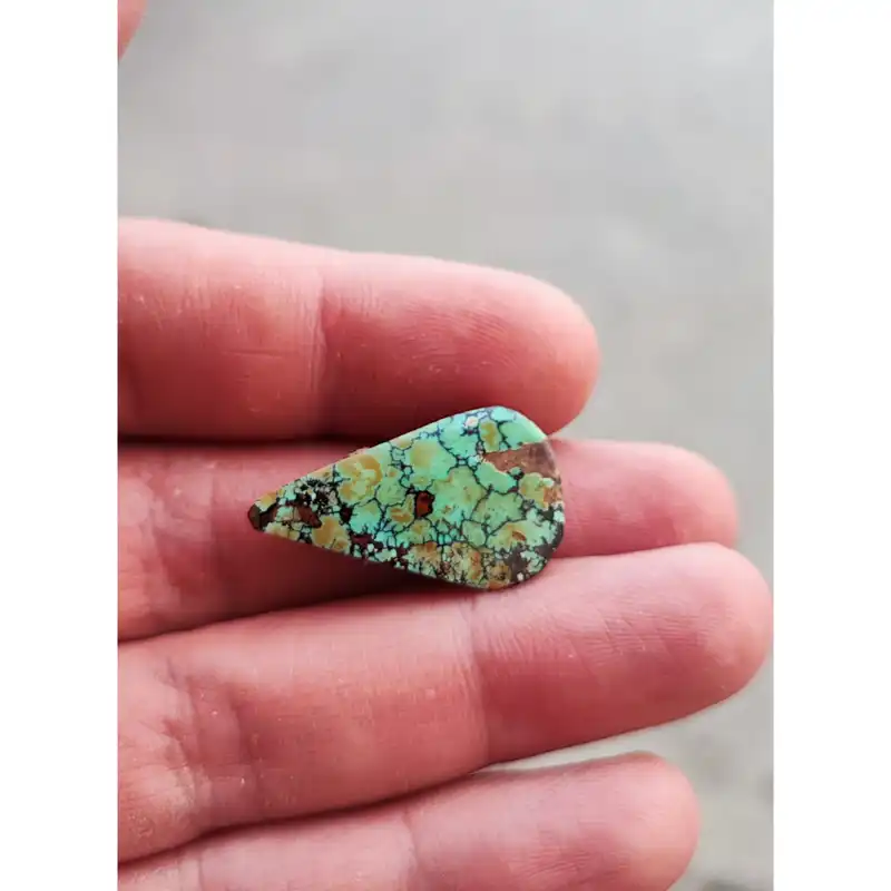 سنگ فیروزه نیشابور کد NC-311