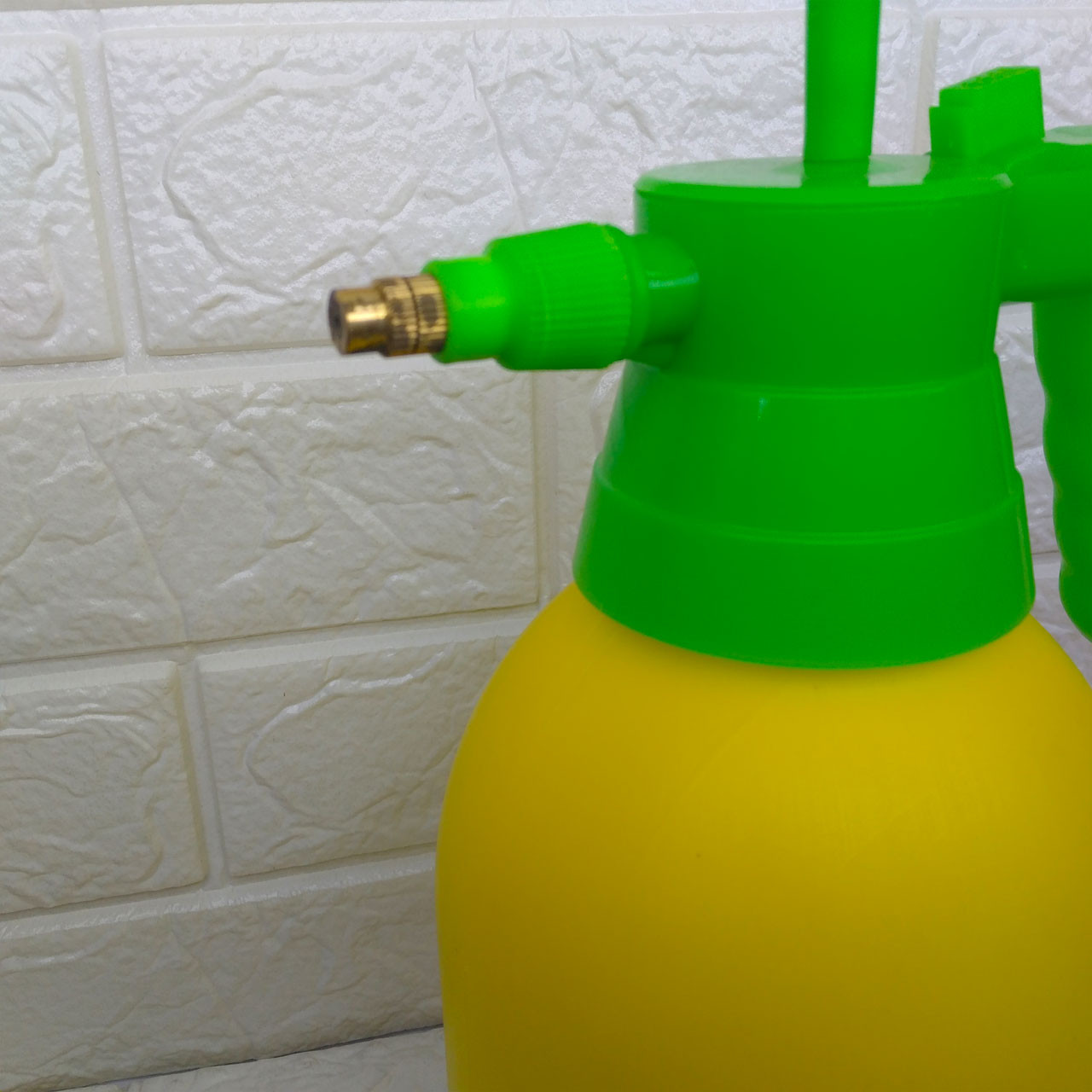 سمپاش رویال مدل KPS-4.5 حجم 2 لیتر سمپاش رویال مدل KPS-4.5 حجم 2 لیتر