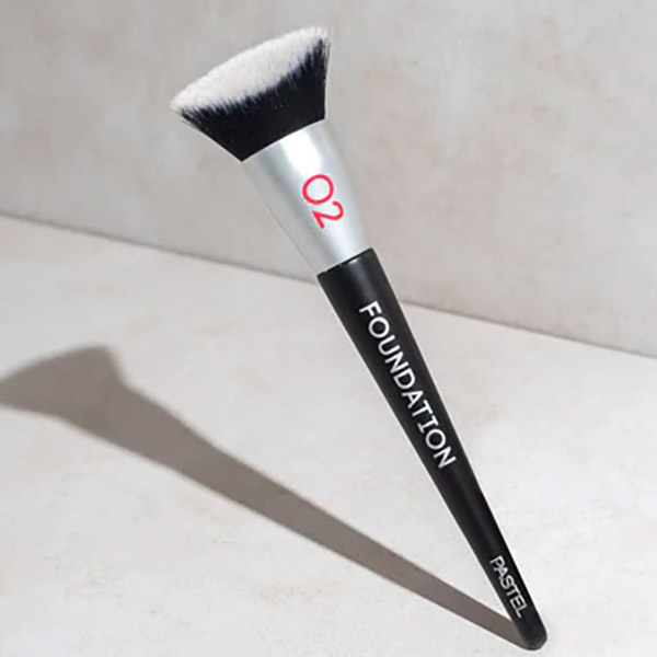 برس آرایشی پاستل مدل 02