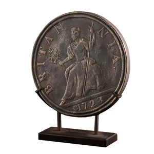 تندیس فردریک لورنز مدل سکه‌ی دو رو اقبال