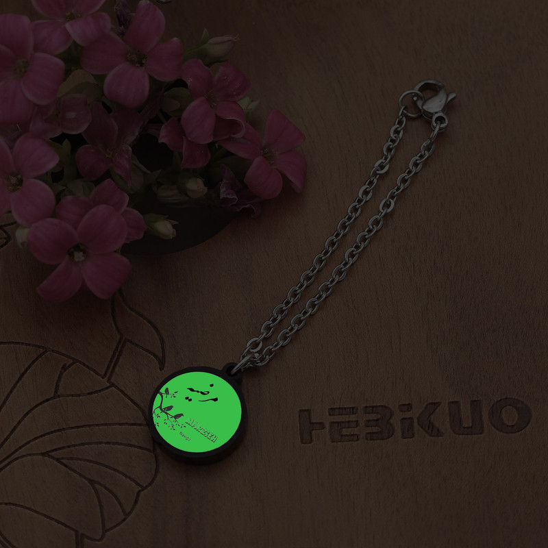 آویز ساعت زنانه ناکسیگو مدل شب تاب طرح مرضیه کد AW9152