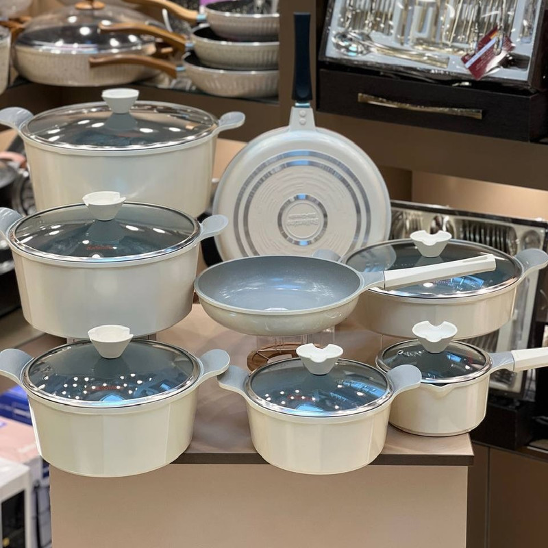 سرویس پخت و پز 17 پارچه بالنتینی مدل اسکار