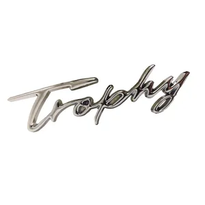 آرم خودرو آراکس یدک مدل AY-3313 طرح TROPHY 