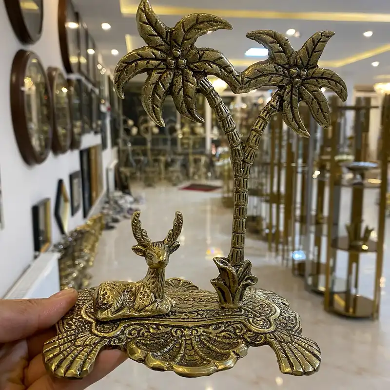 دکوری برنجی مدل نخل 102175